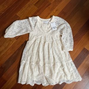 NWT lace Zara dress ivory/cream color